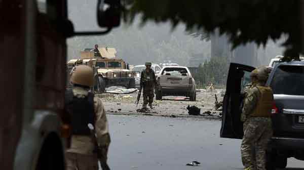 Attentats près du Parlement afghan à Kaboul: au moins 21 morts