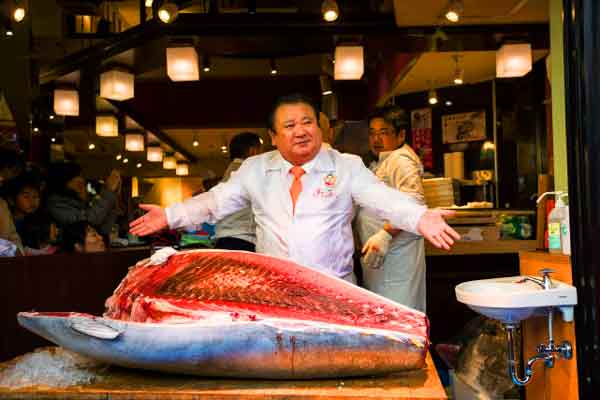 Un thon rouge vendu 845 000$ à Tokyo