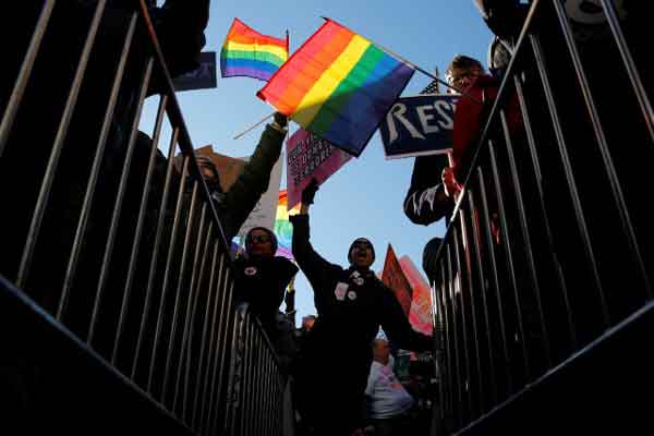 New York: 3000 personnes manifestent contre Trump à l’appel de la communauté LGBT