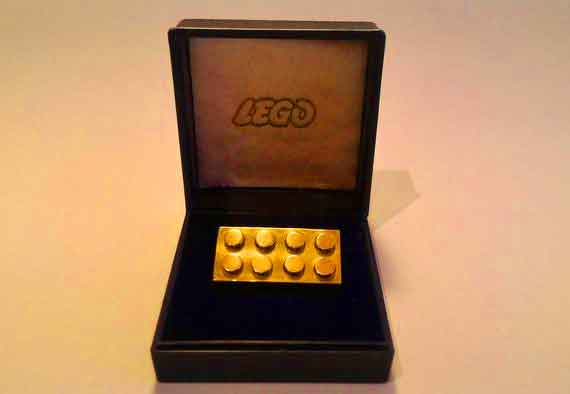 Voici la pièce de Lego la plus chère au monde