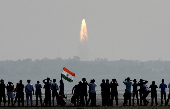 L’Inde met en orbite un nombre record de 104 satellites