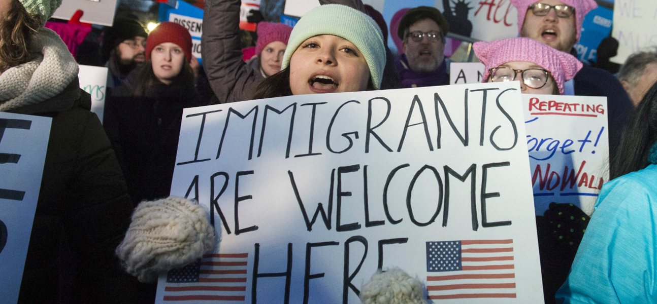 Le nouveau décret migratoire de Trump ciblera les futurs visas