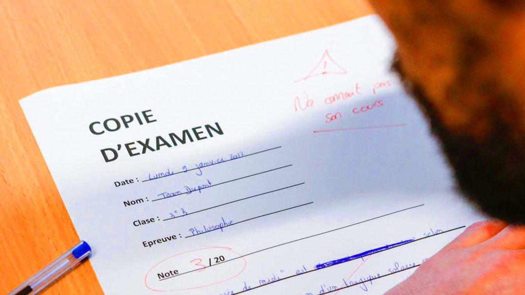 Voilà ce qui arrive quand un prof se barre avec les copies d’examen