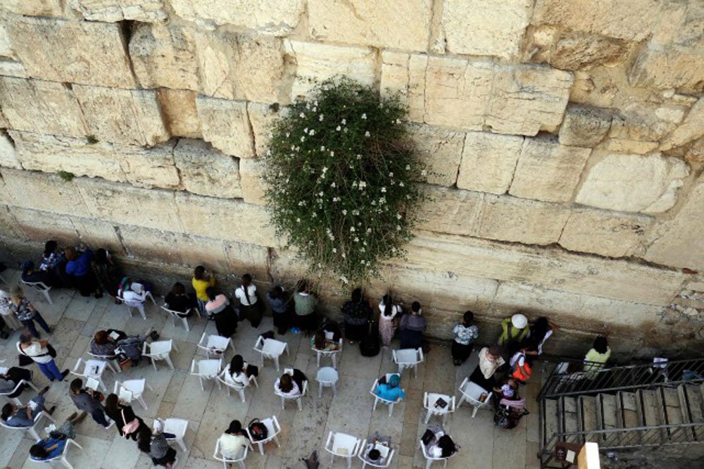 Jérusalem: arrestation d’une femme nue au Mur des Lamentations