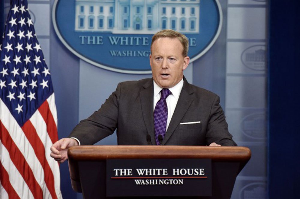 Le porte-parole de la Maison-Blanche Sean Spicer démissionne