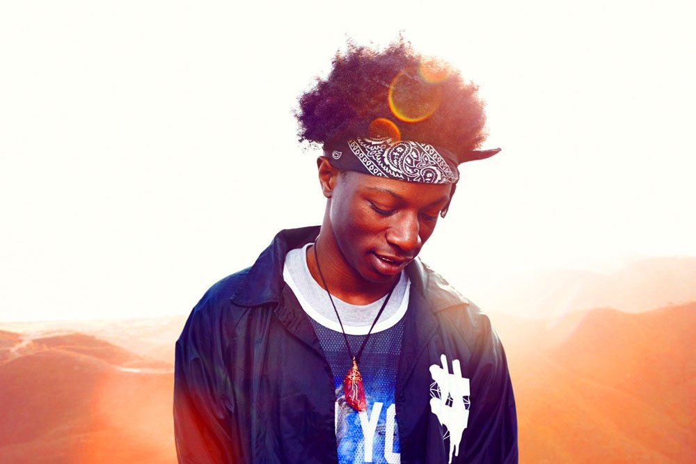 Joey Bada$$ défie l’éclipse… et annule des concerts