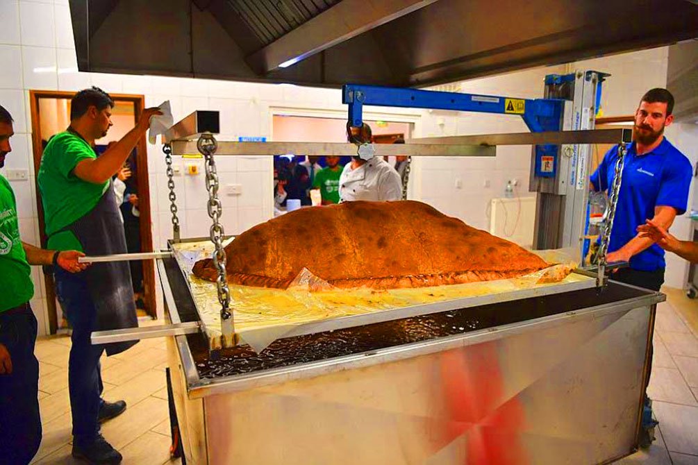 Ce samossa géant a fait son entrée au Guinness Book