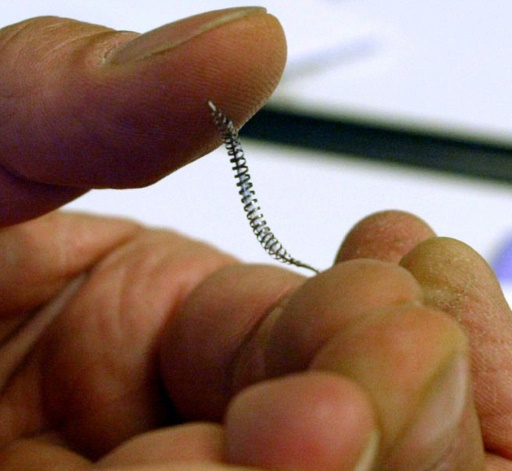 Bayer arrête la commercialisation des implants contraceptifs Essure sauf aux USA