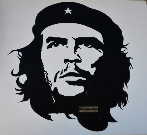 Bolivie: l’armée rend hommage au Che, après l’avoir abattu en 1967