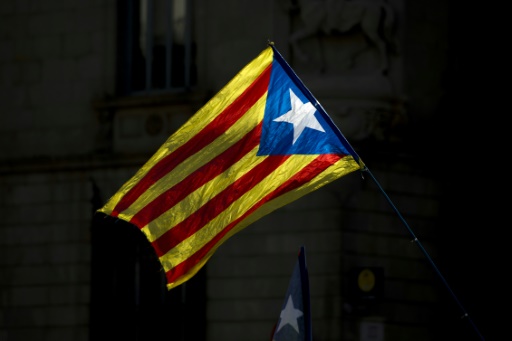 Catalogne: des maires pro-referendum convoqués par la justice dès mardi