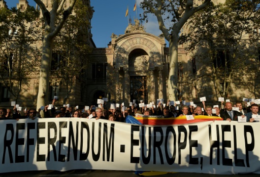 Catalogne: la maire de Barcelone demande la médiation de l’UE