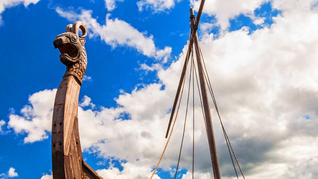 Une épée viking millénaire découverte en Finlande