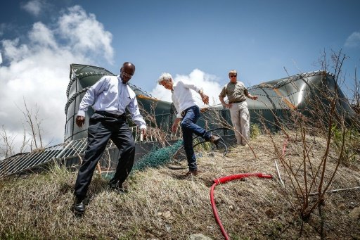 Irma: le roi des Pays-Bas en visite sur l’île ravagée de Saint-Martin