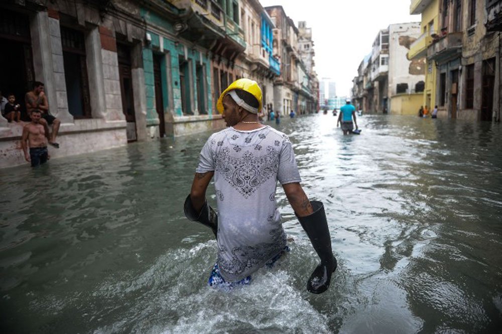 Balayée par Irma, La Havane en partie inondée et sans électricité