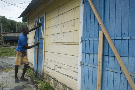 Les Caraïbes en état d’alerte avant l’arrivée de l’ouragan Maria