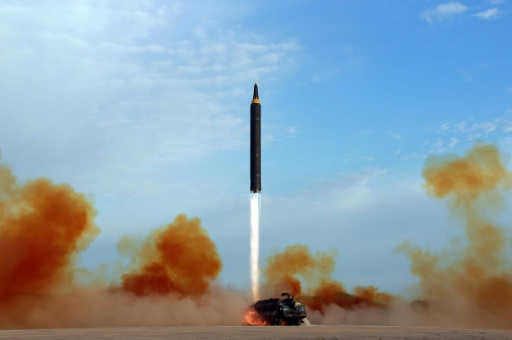 Missiles nord-coréens: faut-il intercepter? Le dilemme des Américains et Japonais