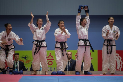 Taekwondo: à Pyongyang, les Nord-Coréennes championnes d’un monde