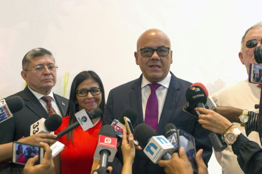 Venezuela: les pourparlers gouvernement-opposition se poursuivent à Saint-Domingue