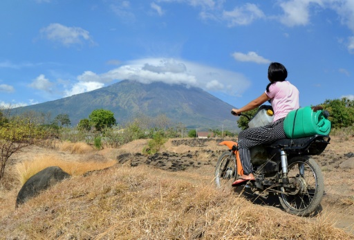 Volcan à Bali: aide d’urgence pour 57.000 habitants évacués