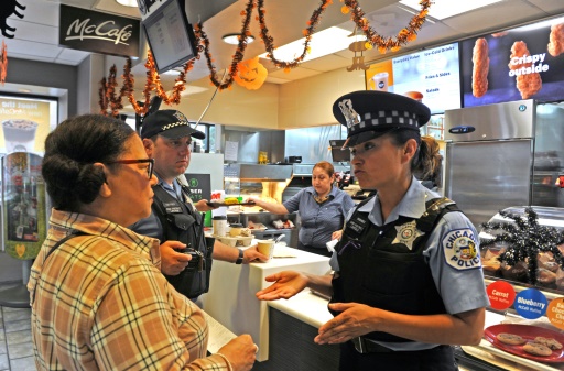 A Chicago, “un café avec la police” pour regagner la confiance de la population