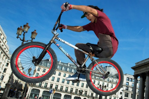 BMX: amputé d’une jambe, le jeune Julian Molina est devenu un rider magique