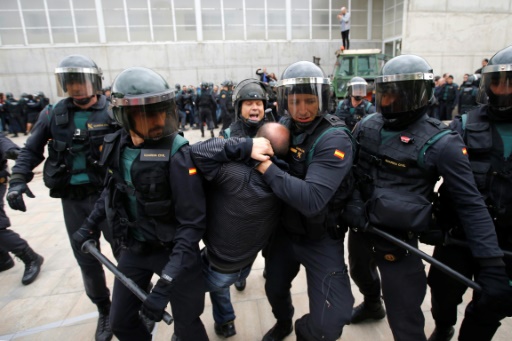 Catalogne: l’UE appelle au dialogue et rejette la violence