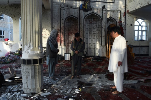 Kaboul: le sang et la colère dans la mosquée visée par l’EI