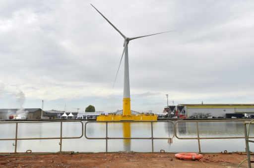La première éolienne en mer de France inaugurée à Saint-Nazaire