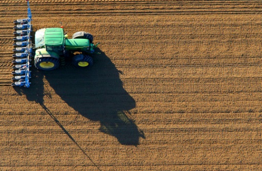 Macron annonce une loi pour mieux rémunérer les agriculteurs