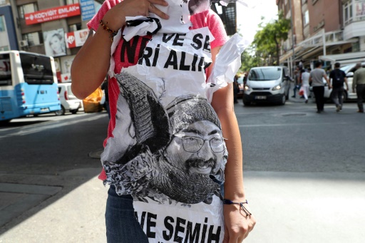 Purges en Turquie: un enseignant en grève de la faim depuis mars libéré