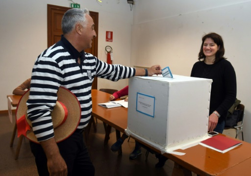 Référendum en Italie: victoire des autonomistes en Vénétie et en Lombardie