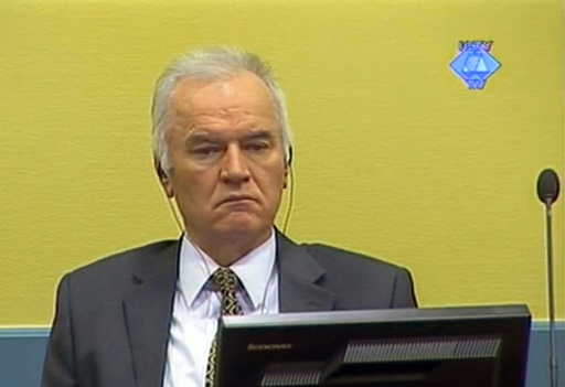 Alité dans sa cellule, Ratko Mladic attend son jugement