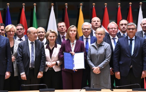 Europe de la Défense: 23 pays de l’UE lancent une “coopération renforcée”