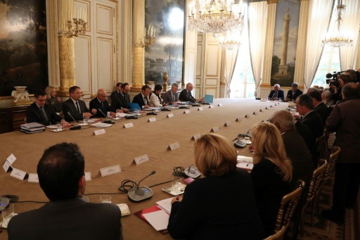 Les élus calédoniens à Matignon pour préparer le référendum d’autodétermination