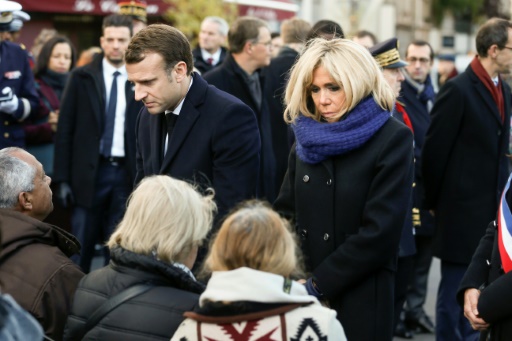 L’hommage de Macron aux victimes du 13 novembre sur les lieux des attaques