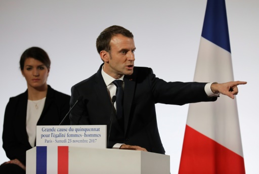 Macron s’engage à “traquer” ceux qui pratiquent l’excision en France