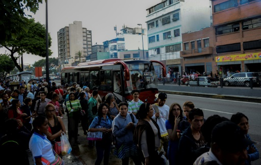 Prendre le bus ou l’avion au Venezuela: mission quasi impossible