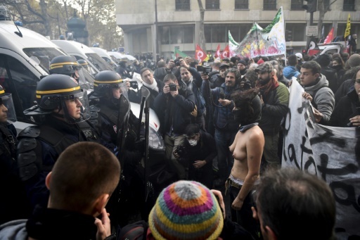 Une “marche sur l’Elysée” pour dénoncer la “politique anti-sociale” de Macron