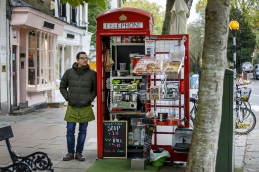 Au Royaume-Uni, l’appel d’une nouvelle vie pour les cabines téléphoniques rouges
