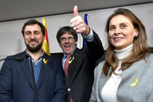 Catalogne: les indépendantistes face au défi de former un gouvernement