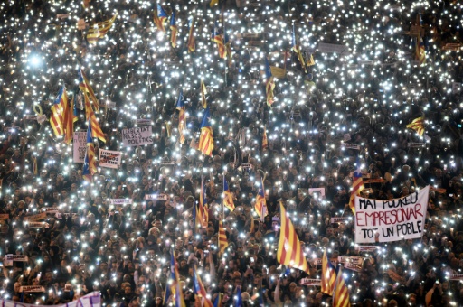 Dernière ligne droite avant des élections en Catalogne qui pourraient ne rien régler