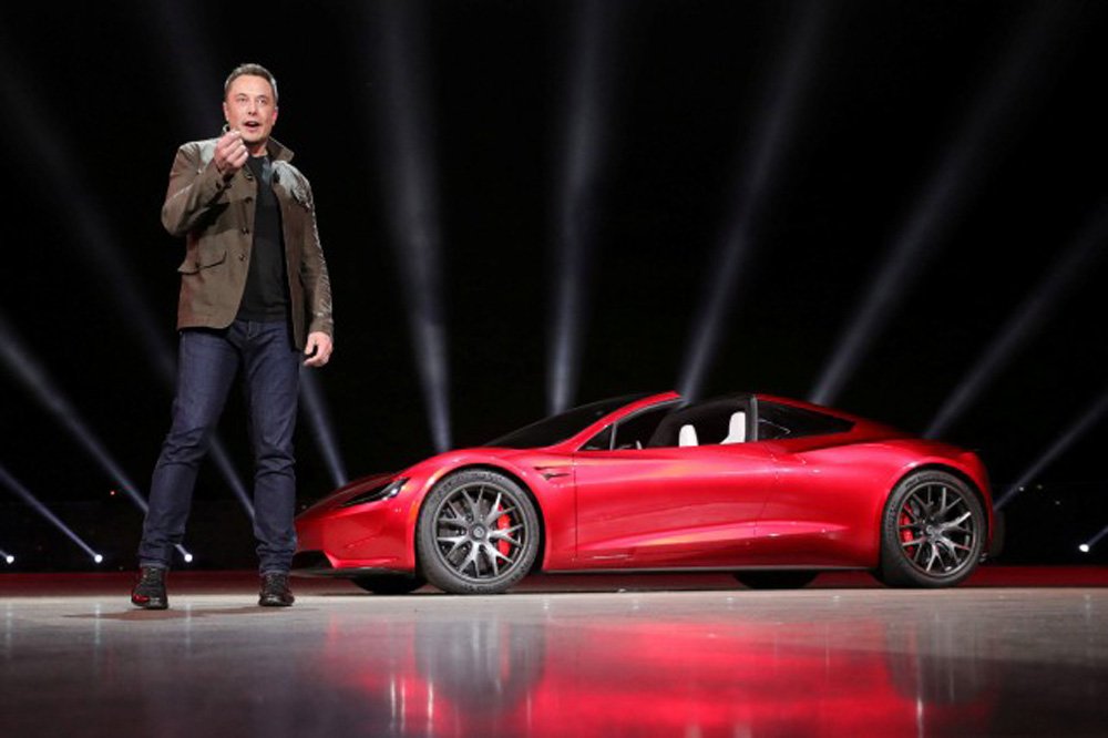 Elon Musk veut envoyer une Tesla Roadster dans l’espace