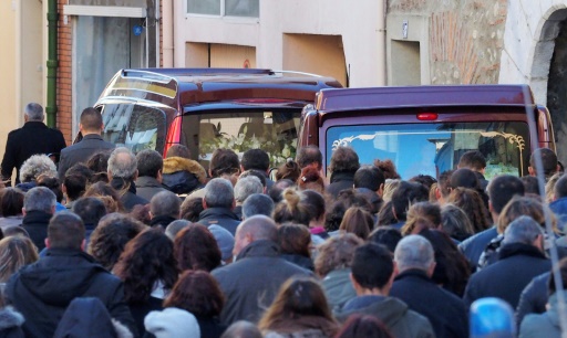 Millas: Saint-Féliu-d’Avall dans “un abîme de douleur” pour les obsèques de ses enfants