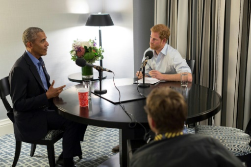 Obama, interviewé par le prince Harry, met en garde contre les réseaux sociaux