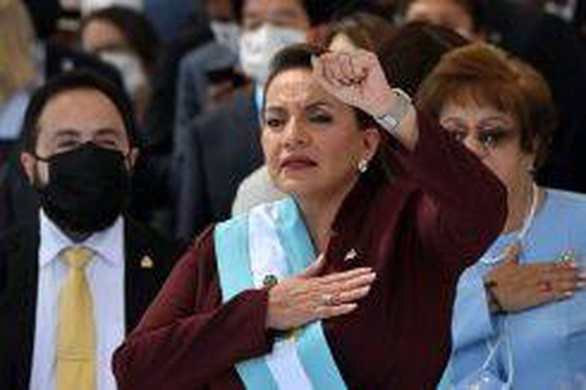<p/>La nouvelle présidente du Honduras, Xiomara Castro, lors de son investitu                  </div>
            </div>

        </div>

        
        <div class=