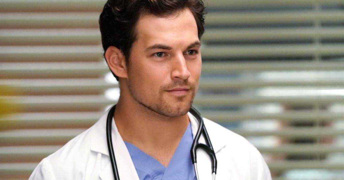 Grey’s Anatomy : Giacomo Gianniotti (Andrew DeLuca) est marié à une très jolie brune