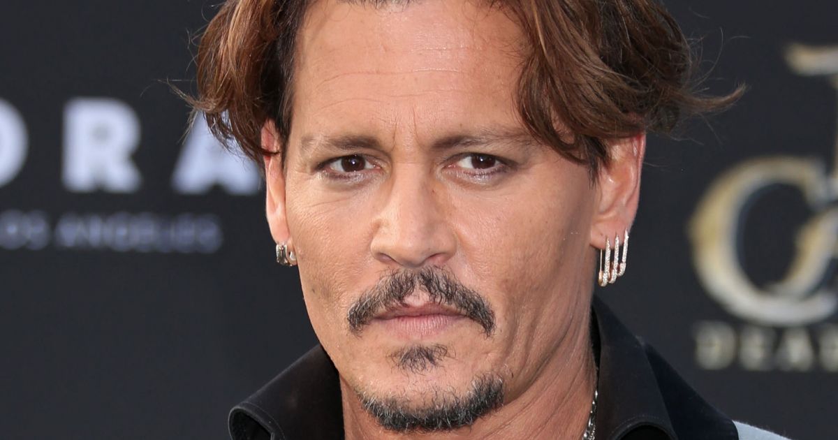 Johnny Depp : Alcool, drogue, son médecin balance sur ses “abus de substances”
